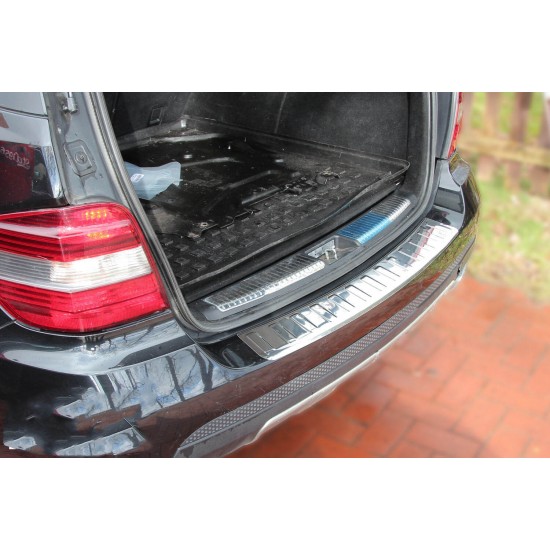 Ornament protectie bara spate/portbagaj crom Mercedes ML Klasse W164 2005-2011