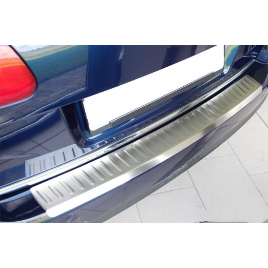 Ornament protectie bara spate/portbagaj MAT Volkswagen Passat B6 Break/Variant 2005-2010