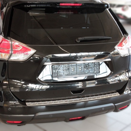 Ornament protectie bara spate/portbagaj MAT Nissan X-TRAIL T32 din 2017 Facelift