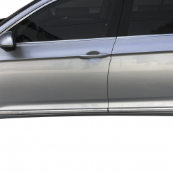 Ornamente cromate bandouri usi/portiere Volkswagen Passat B8 din 2014