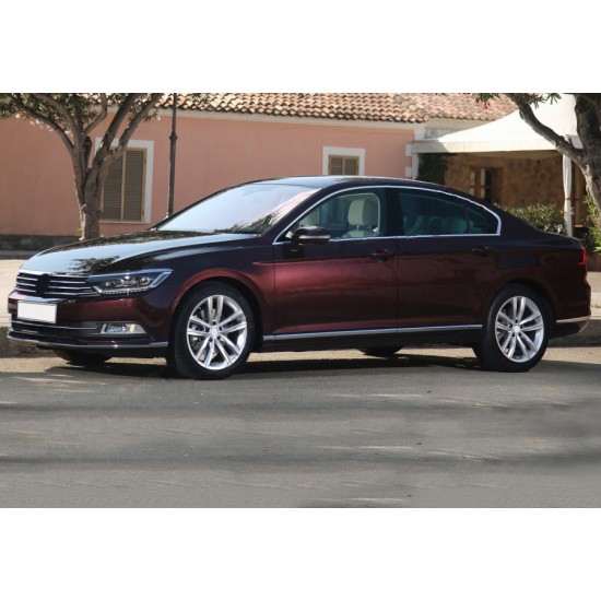 Ornamente cromate bandouri usi/portiere Volkswagen Passat B8 din 2014