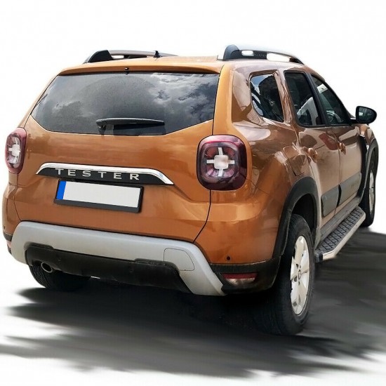 Ornament crom portbagaj/haion deasupra la numar Dacia Duster II din 2018