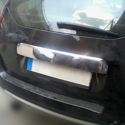 Ornament crom portbagaj/haion deasupra la numar Dacia Duster I 2010-2013