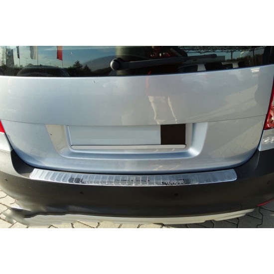 Ornament protectie bara spate/portbagaj crom Skoda Yeti 2009-2013