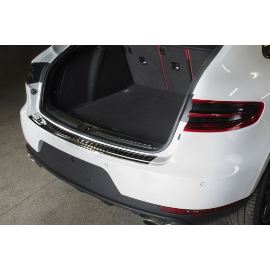 Ornament protectie bara spate/portbagaj Mat Porsche Macan din 2014