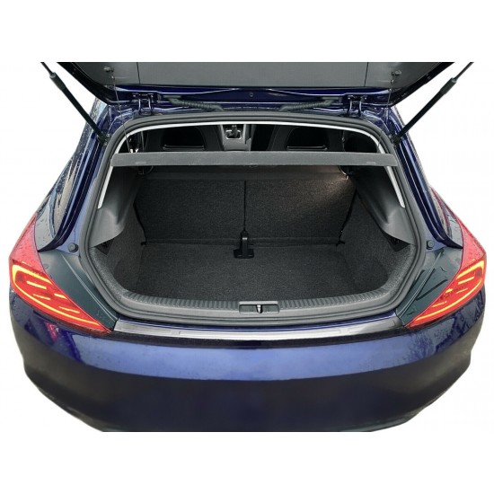 Ornament protectie bara spate/portbagaj Mat VW Scirocco 3, III Facelift 2014-2017
