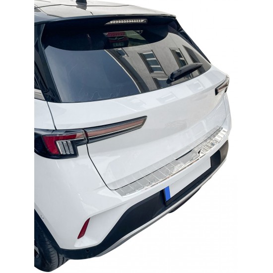 Ornament protectie portbagaj/bara spate mat pentru Opel Mokka B din 2021