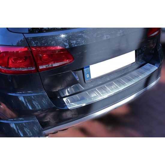 Ornament protectie bara spate/portbagaj mat Volkswagen Passat B7 Variant/Break/Alltrack 2010-2014