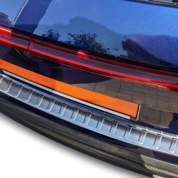 Ornament protectie bara spate/portbagaj mat Seat Tarraco din 2018