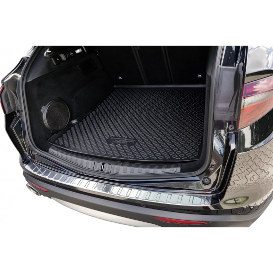 Ornament protectie portbagaj/bara spate crom pentru Alfa Romeo Stelvio din 2017