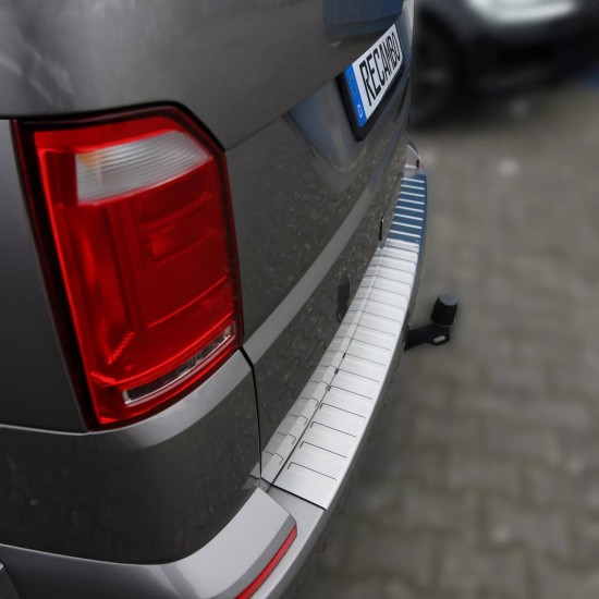 Ornament protectie portbagaj/bara spate mat pentru VW T6 din 2015