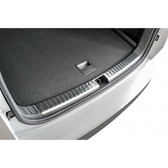 Ornament protectie portbagaj interior crom pentru Skoda Karoq din 2017