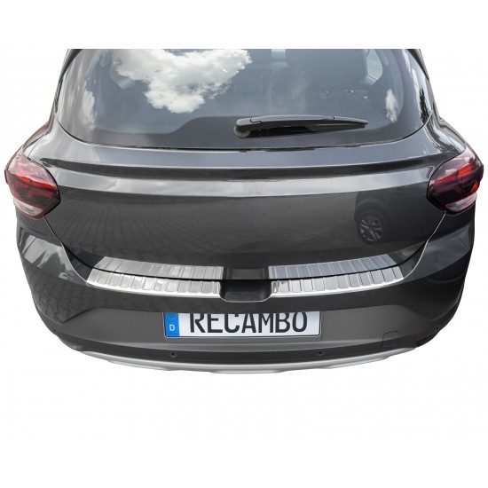 Set de 2 Ornamente protectie portbagaj/bara spate crom pentru Dacia Sandero, Stepway III, 3 din 2021
