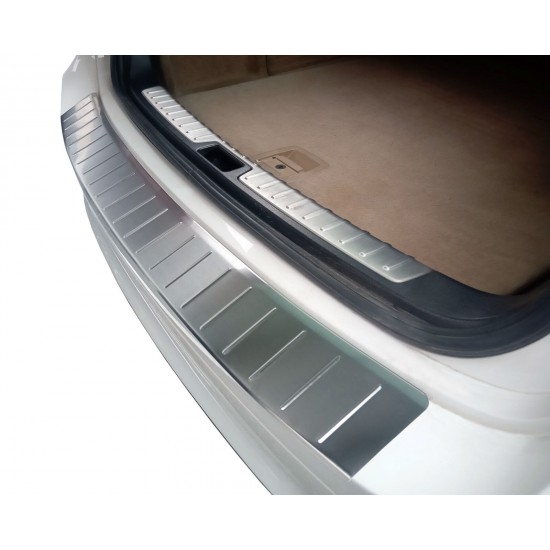 Ornament protectie portbagaj/bara spate mat pentru BMW X6 E71, E72 din 2008-2014