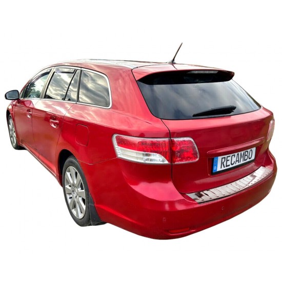 Ornament protectie portbagaj/bara spate crom pentru Toyota Avensis Combi/Break din 2008-02/2015