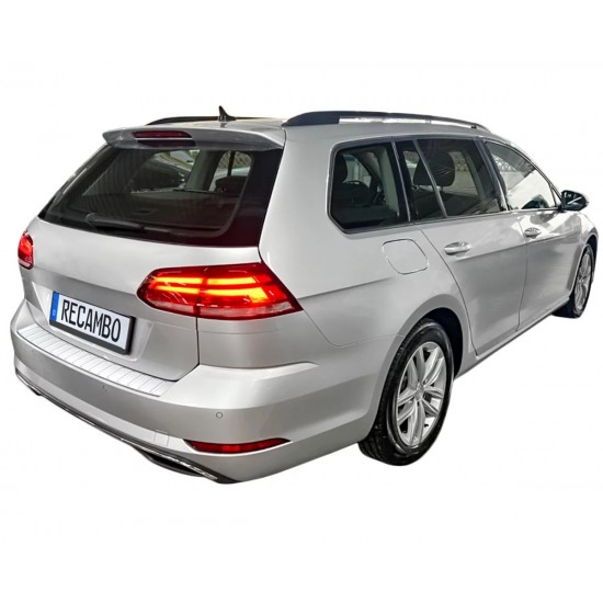 Ornament protectie bara spate/portbagaj mat pentru VW Golf 7 Break, Combi, Variant din 2017 facelift