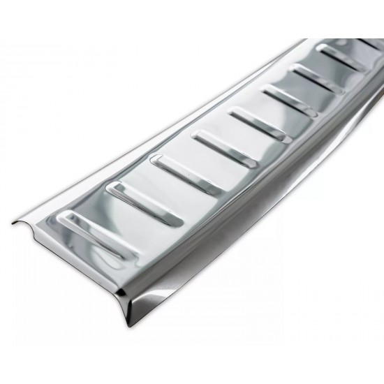 Ornament protectie interior portbagaj crom pentru Mercedes EQB din 2021