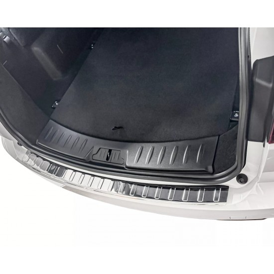 Ornament protectie portbagaj/bara spate crom pentru Jaguar E-Pace X540 din 2017