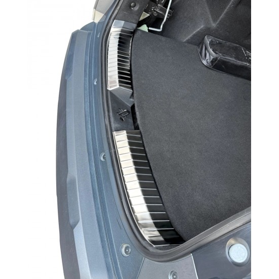 Ornament protectie portbagaj interior crom pentru Dacia Duster III din 2024