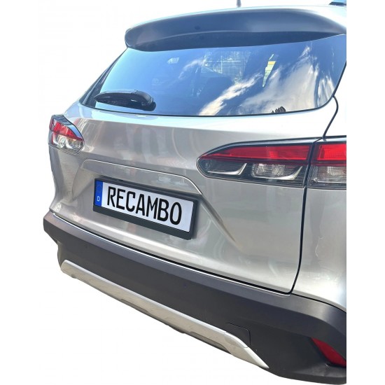 Ornament protectie portbagaj/bara spate mat pentru Toyota Corolla Cross din 2022