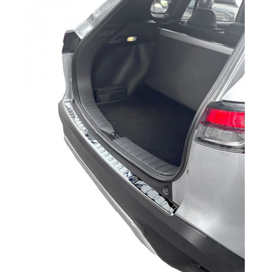Ornament protectie portbagaj/bara spate crom pentru Toyota Corolla Cross din 2022
