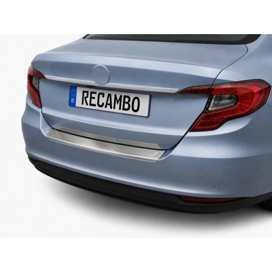 Ornament protectie portbagaj/bara spate mat pentru Fiat Tipo Berlina/Sedan din 2015-