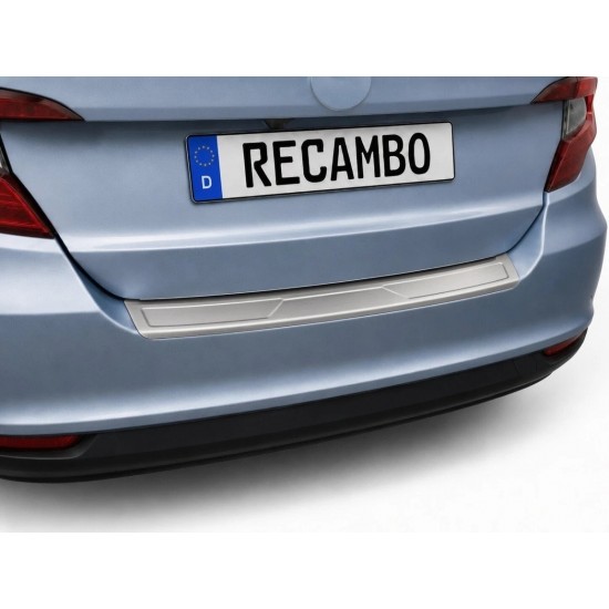 Ornament protectie portbagaj/bara spate mat pentru Fiat Tipo Berlina/Sedan din 2015-