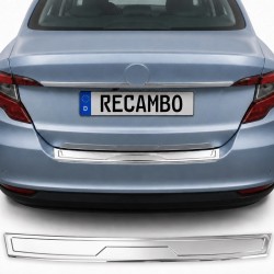 Ornament protectie portbagaj/bara spate cromat pentru Fiat Tipo Berlina/Sedan din 2015-