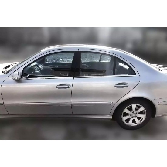 Set de 4 ornamente chedere/geamuri crom pentru Mercedes E-Class W211 din 2002-2009
