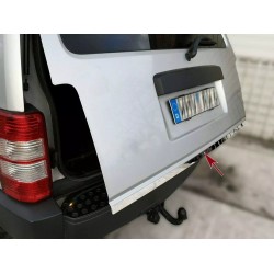 Ornament cromat muchie portbagaj/haion pentru Dodge Nitro din 2006-2011