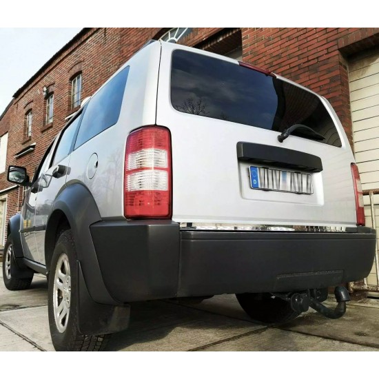 Ornament cromat muchie portbagaj/haion pentru Dodge Nitro din 2006-2011