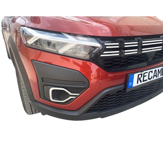 Set de 2 ornamente cromate pentru proiectoare/bara fata Dacia Sandero III din 2021, Jogger din 2021