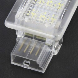 Set de 2 lampi LED iluminat interior picioare/pedale pentru BMW  Seria 4 F32, F33, F36, F82, F83, Seria 7 F01, F02, F03