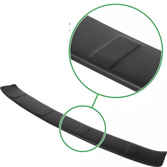 Ornament protectie portbagaj/bara spate neagra din ABS pentru Dacia Duster I din 2010-2018